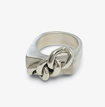 Load image into Gallery viewer, Block and Chain Friendship Ring