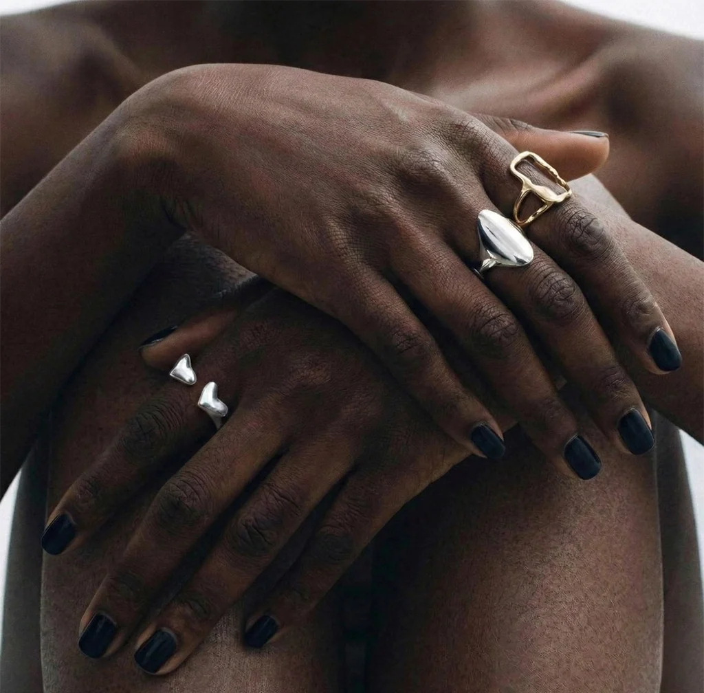 Translation missing: en.Rings: Rings